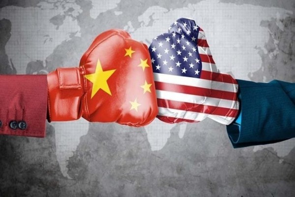 إيكونوميست: لماذا تدخل المنافسة الصينية الأمريكية مرحلة جديدة وأكثر خطورة؟