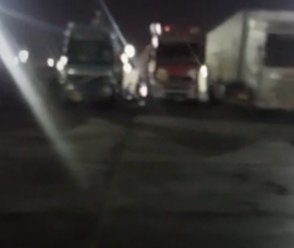 عشرات الشاحنات الأردنية لا تزال عالقة في جمرك البطحاء السعودي منذ 10 أيام7